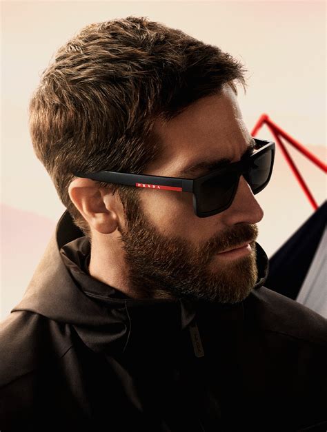 prada rossa eyewear.